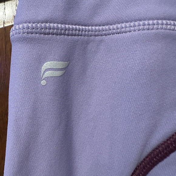 Fabletics therma flex high waisted pocket legging - Picture 5 of 5